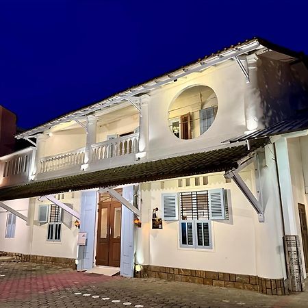 The Raden Patah Heritage Kota Lama Семаранг Екстериор снимка
